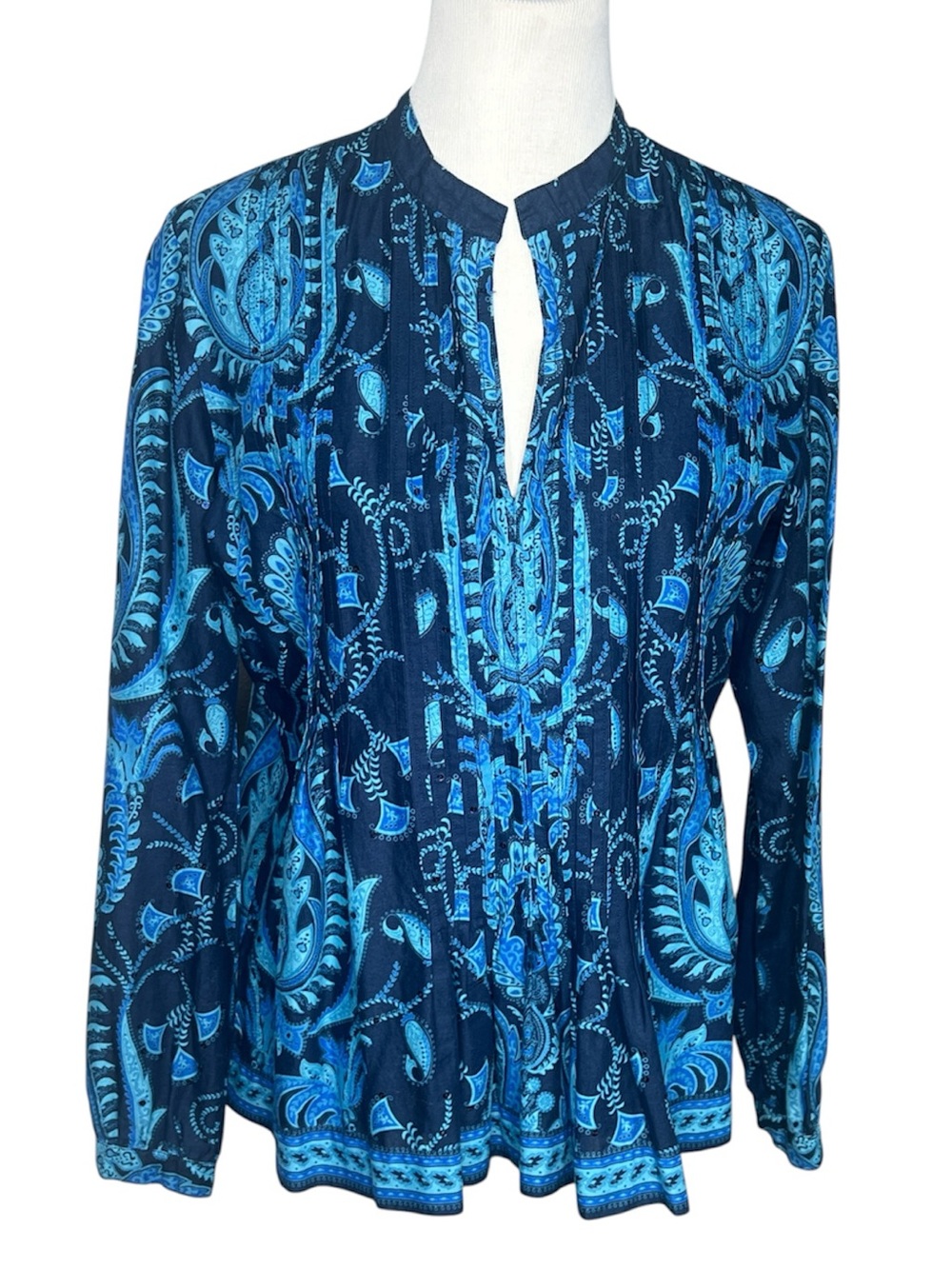 Talbots Blouse MD Blue Paisley Print Cotton Pleated Front Detail